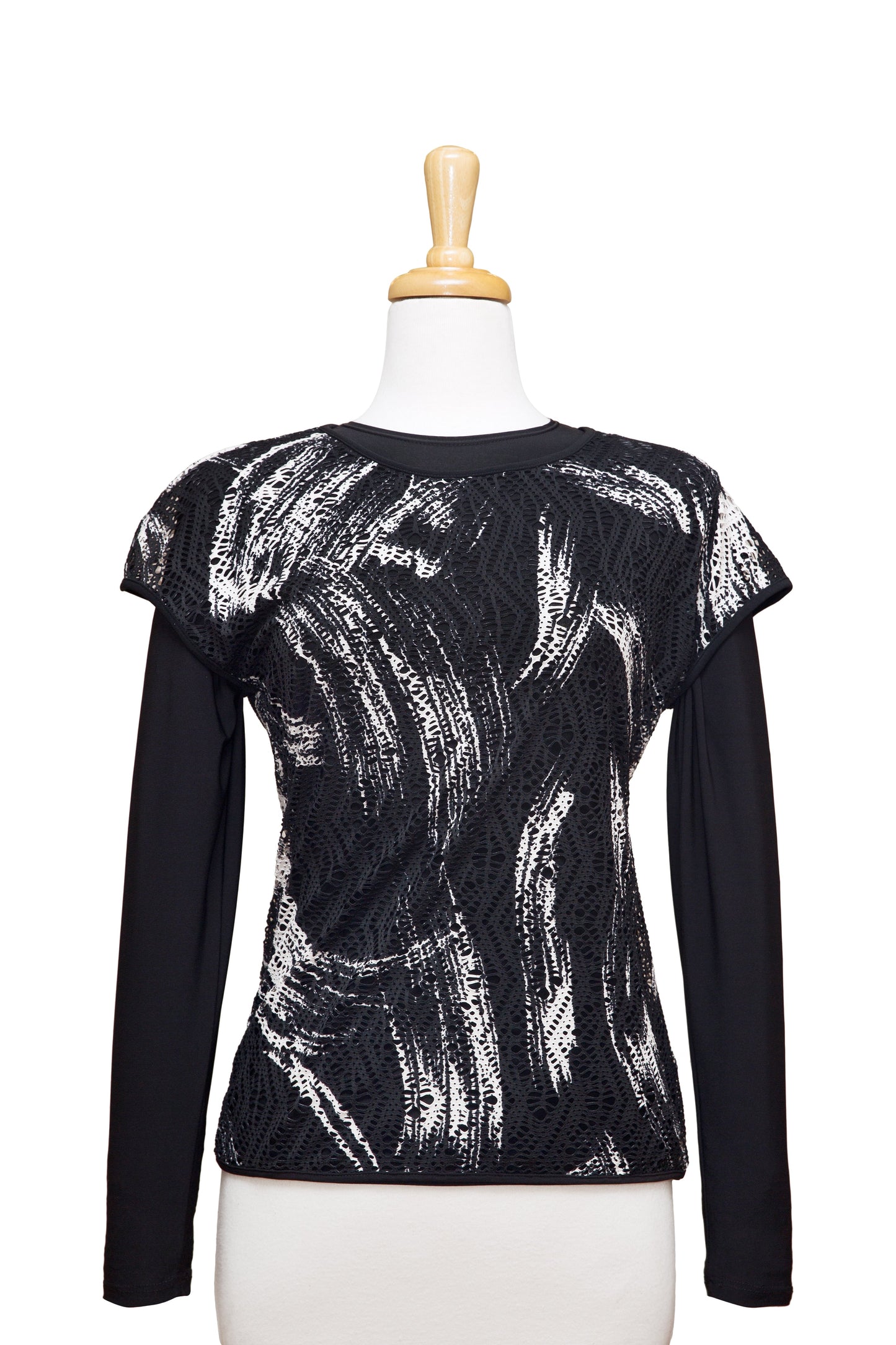 Plus Size Black and White Paintbrush Crochet Short Sleeve With Long Sleeve Microfiber Top